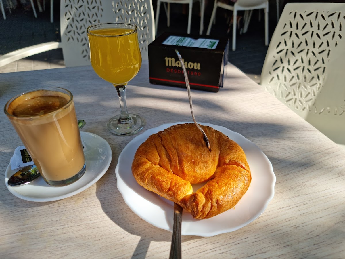 Cafeteria Ibiza - 28035 Madrid - Photo 4