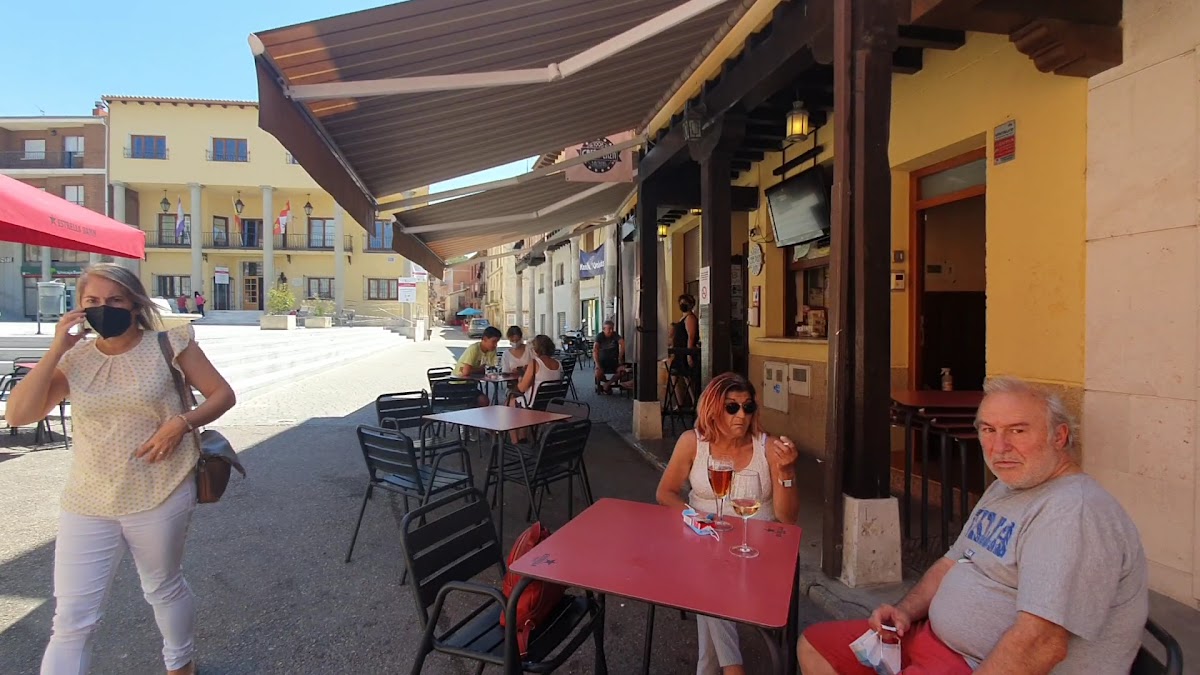 Cafe Plaza - Palencia - Photo 1