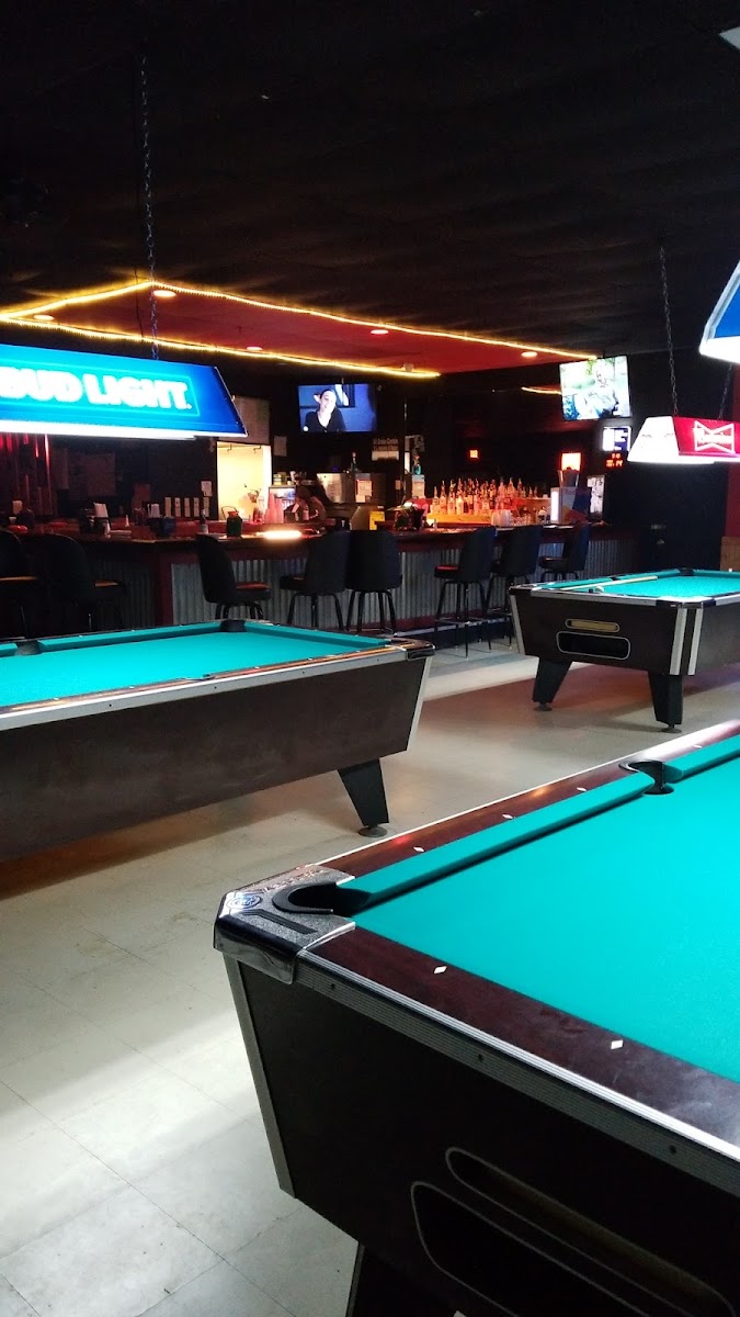 The Mill Bar & Grill - Photo 5