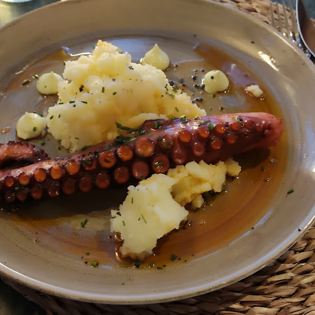 Pulpo A la Brasa