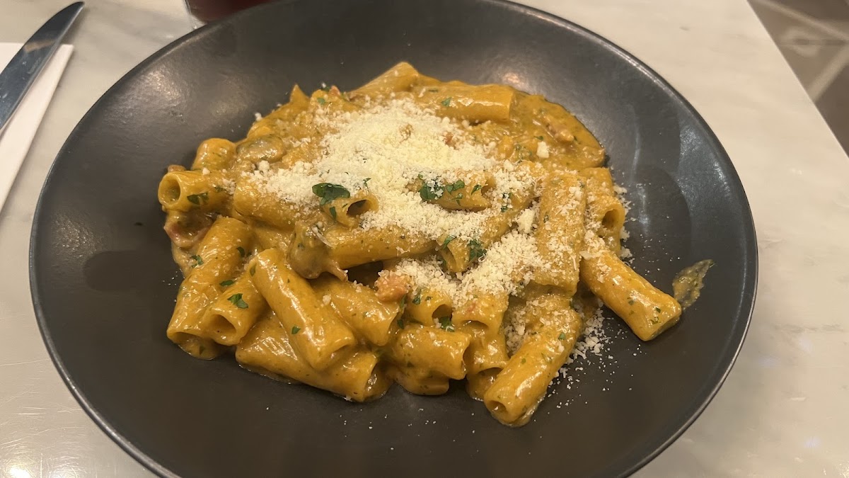 Trattoria Genova - Photo 8