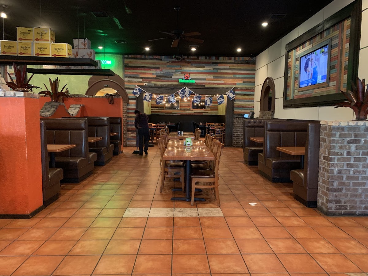 El Paso Mexican Grill - LA 70301 - Photo 3