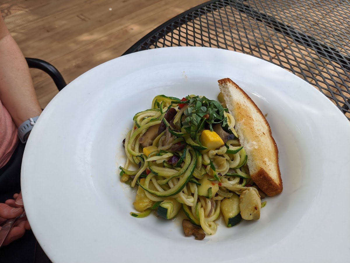 Stella's Restaurant & Bar - MN 56515 - Photo 9