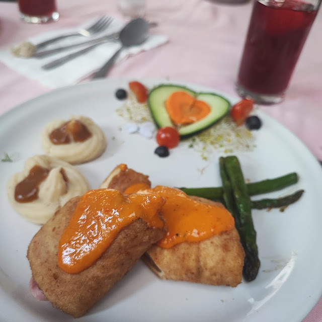 Pechuga Rellena