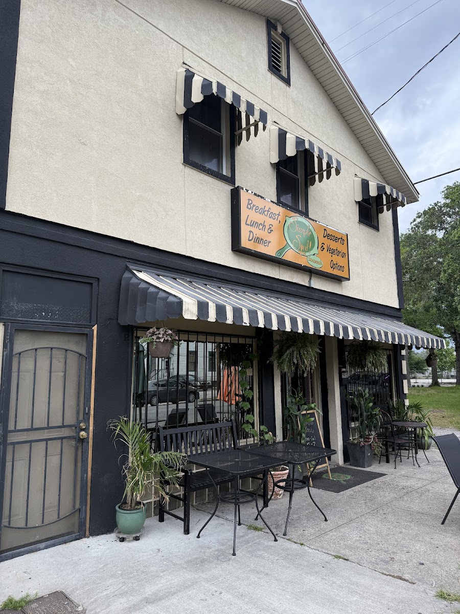 Simple Soul of Savannah - Photo 1