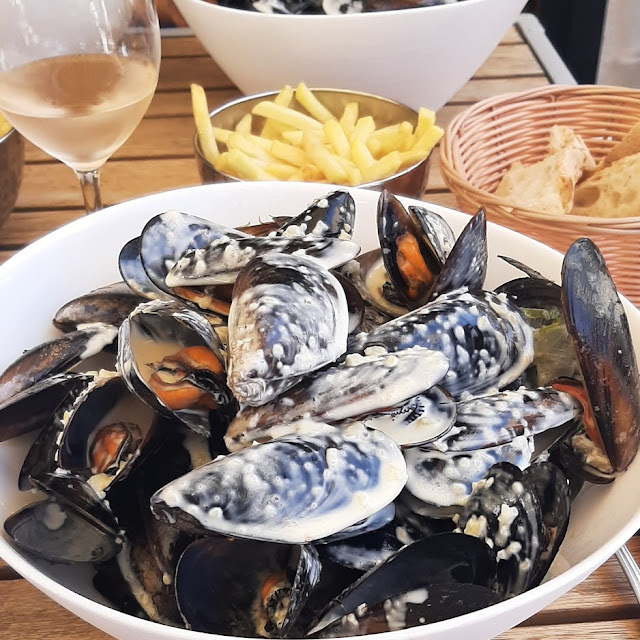 Moules