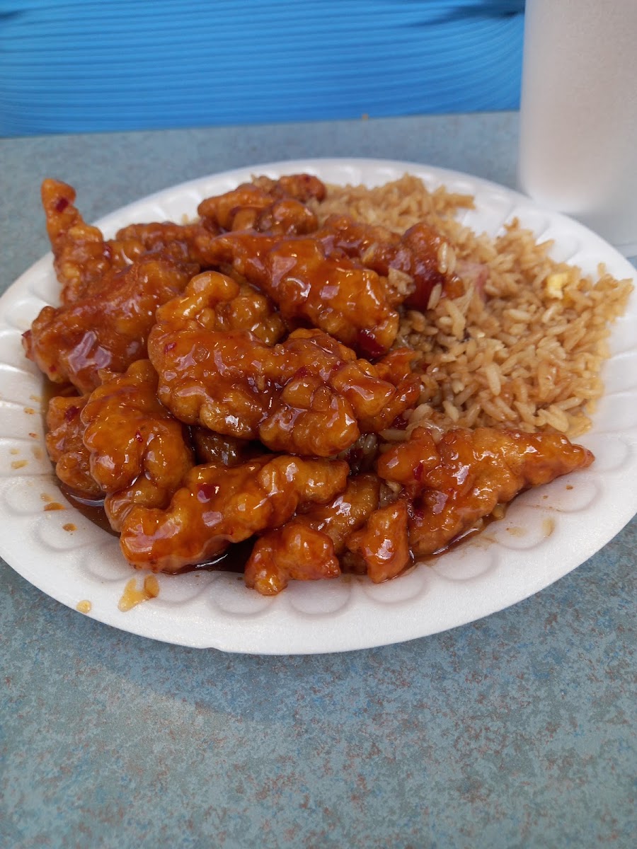 Wong's Wok - PA 16602 - Photo 2