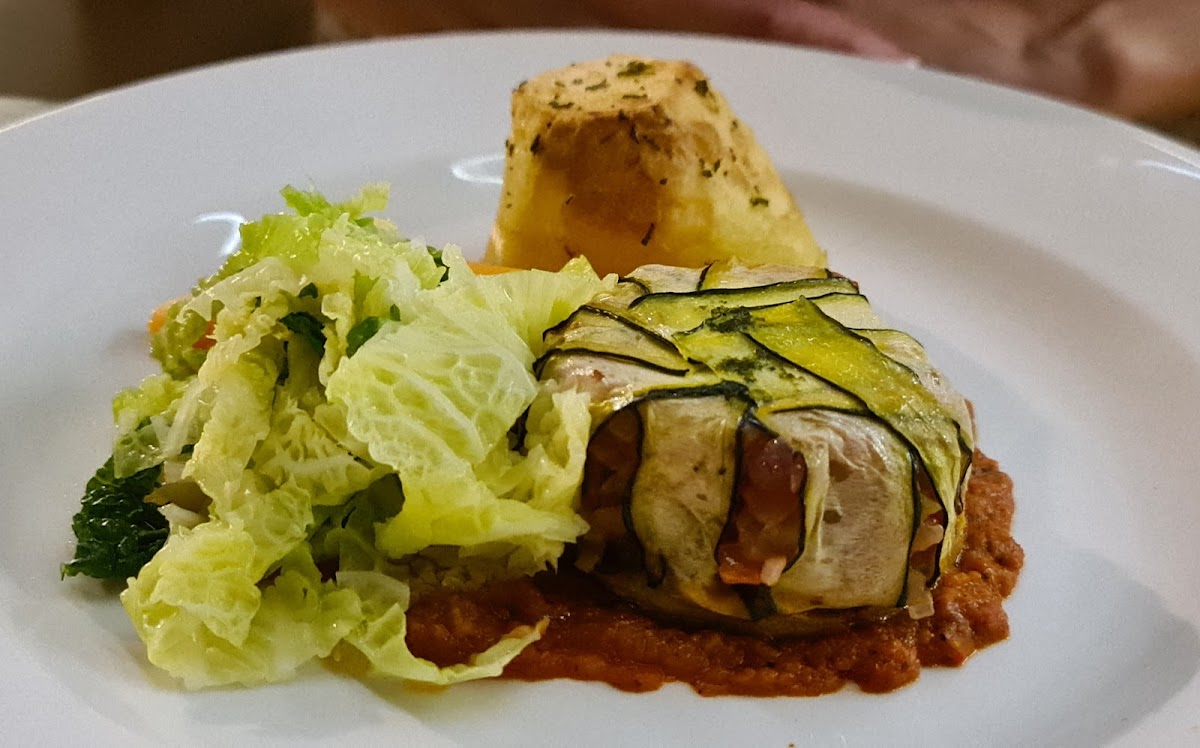 The View Restaurant - Tonbridge TN9 2PW - Photo 2