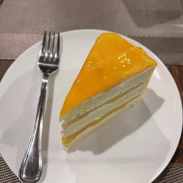 Mango Cake Slice