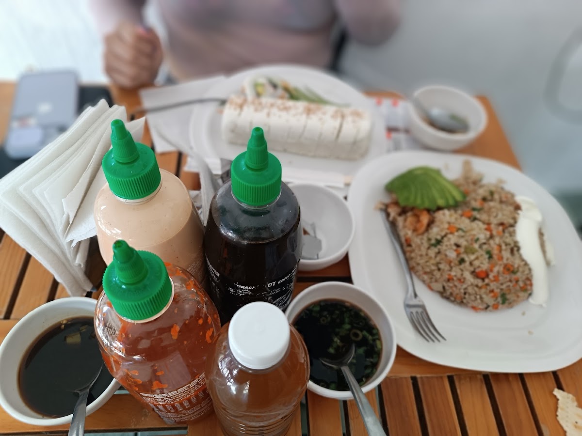 TAKUMI SUSHI - Jal. - Photo 6