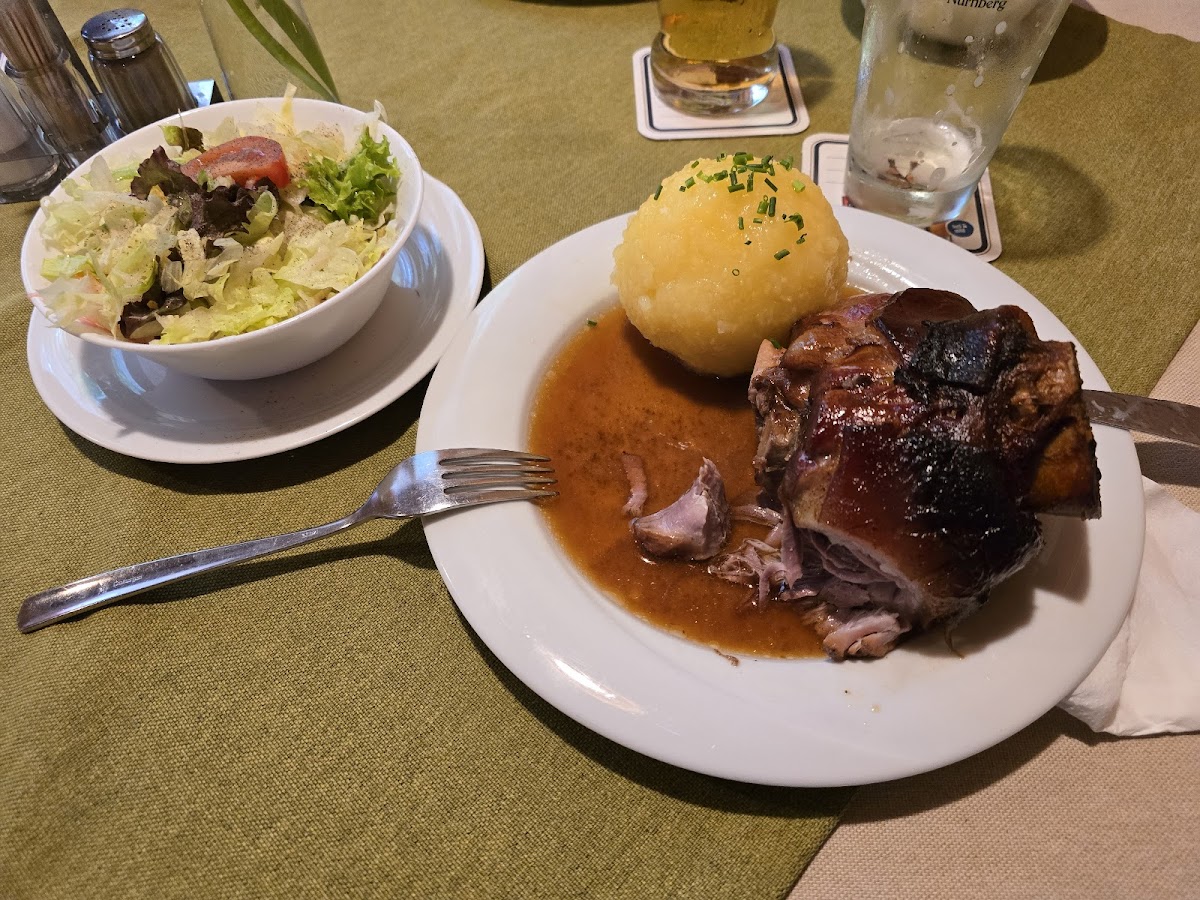 Gasthaus Zur Linde - 91230 Happurg - Photo 3