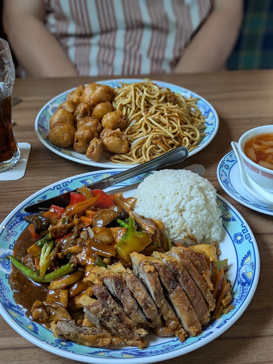 HOT WOK - 29328 Faßberg - Photo 3