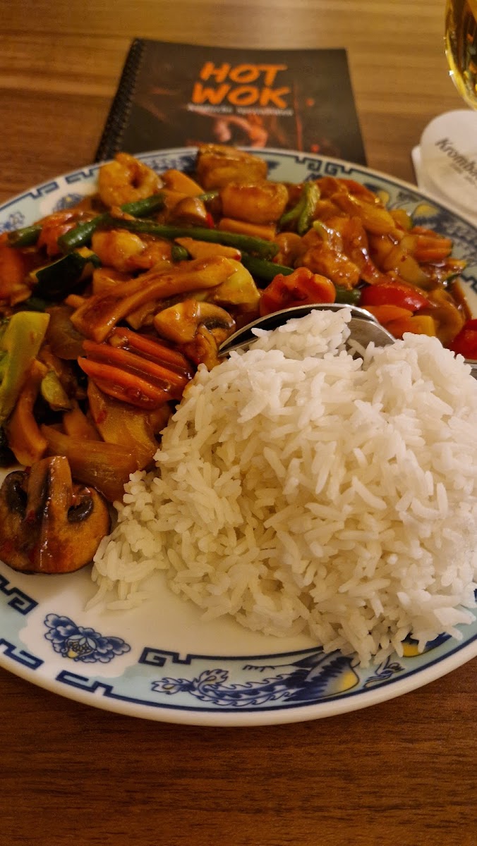 HOT WOK - 29328 Faßberg - Photo 8