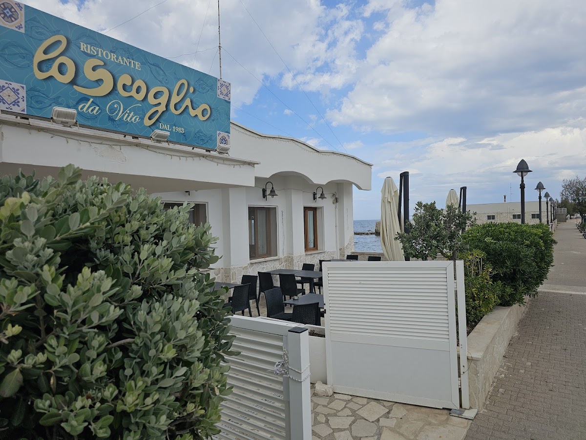 Ristorante Lo Scoglio - 70128 Bari BA