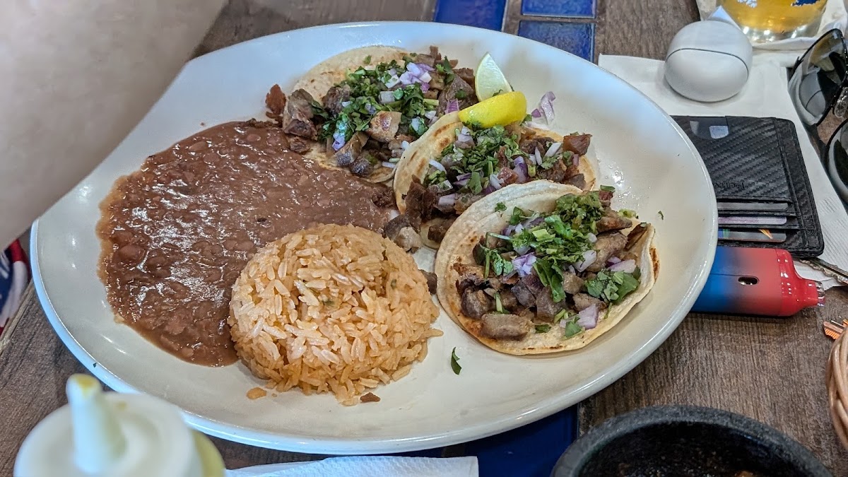 El Taco Boom - Photo 5