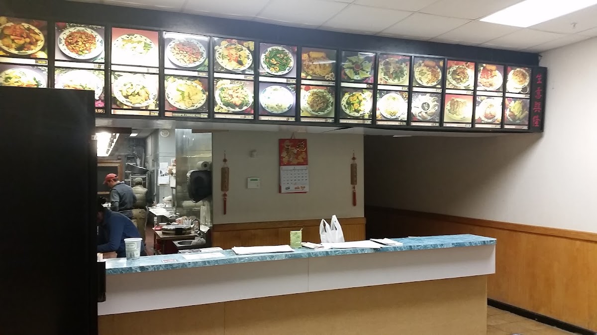 Hunan Wok - OH 45458 - Photo 5