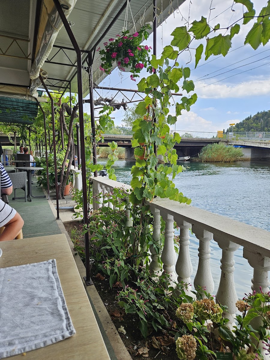 Bistro M - Rogotin - Photo 3