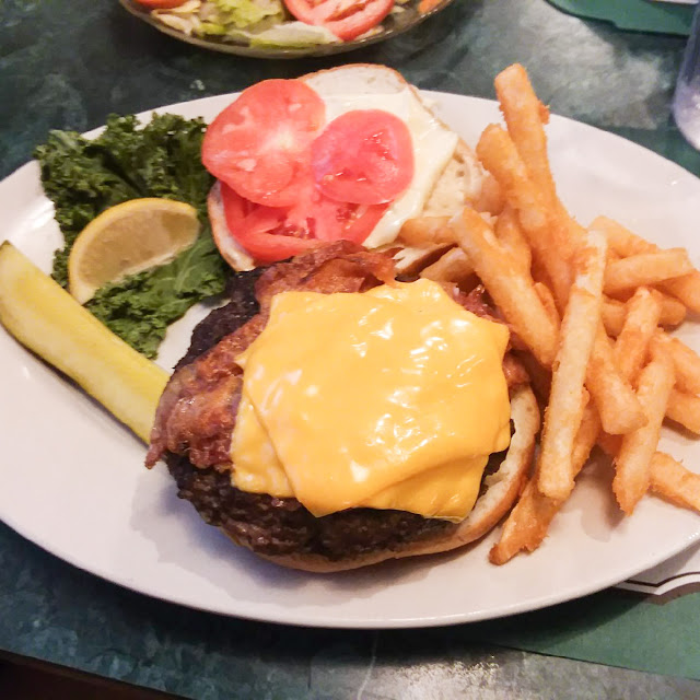 Bacon Cheeseburger with Fries