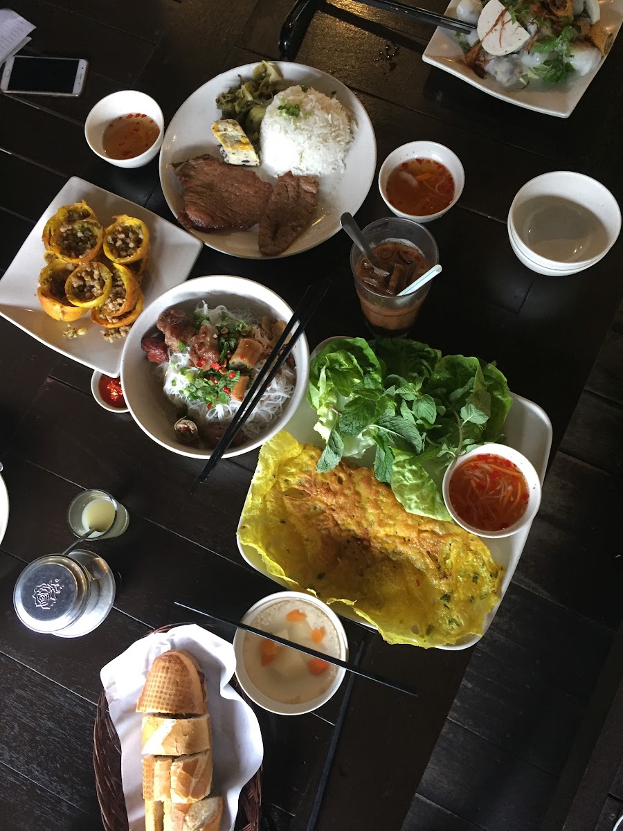 Banh Mi Cafe - Selangor - Photo 8