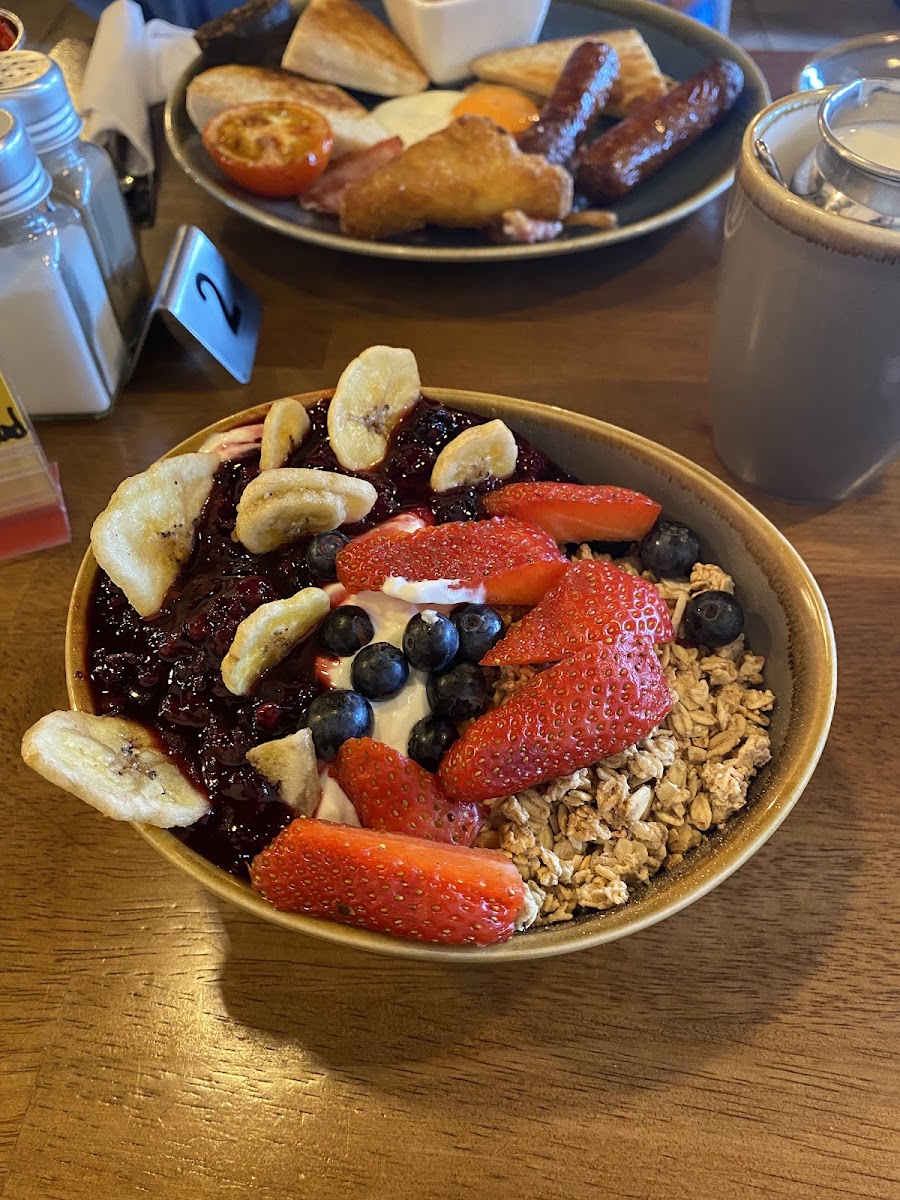 Betty's Cafe & Bistro - Photo 4