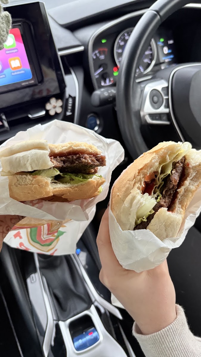 The Burger Shack - 2018 - Photo 4
