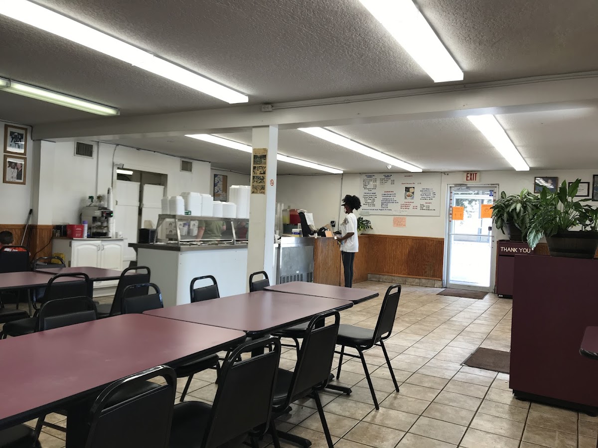 Poppa Jimmy's Catfish & More - Photo 3
