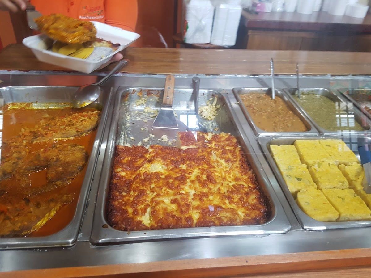 Shiann's Food Palace - Photo 1