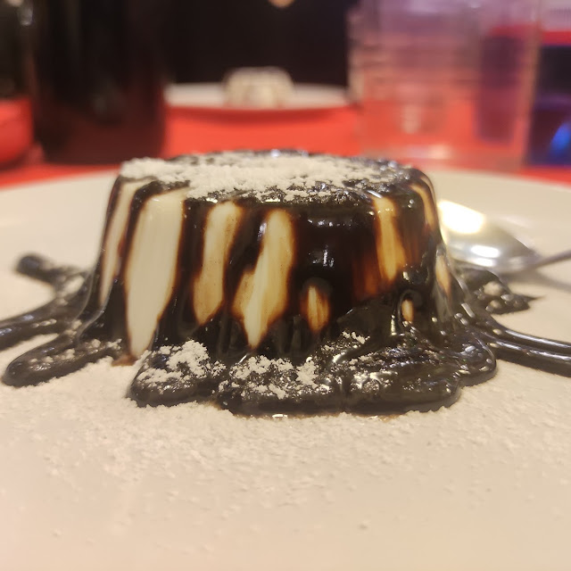 Panna Cotta Al Cioccolato Con Biscottino