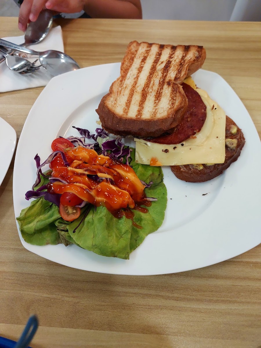 Calma Cafe (Coffee & Patisserie) - Photo 4