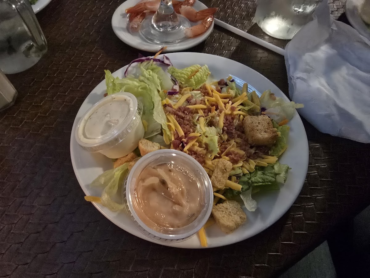 Horseshoe Restaurant - Photo 4