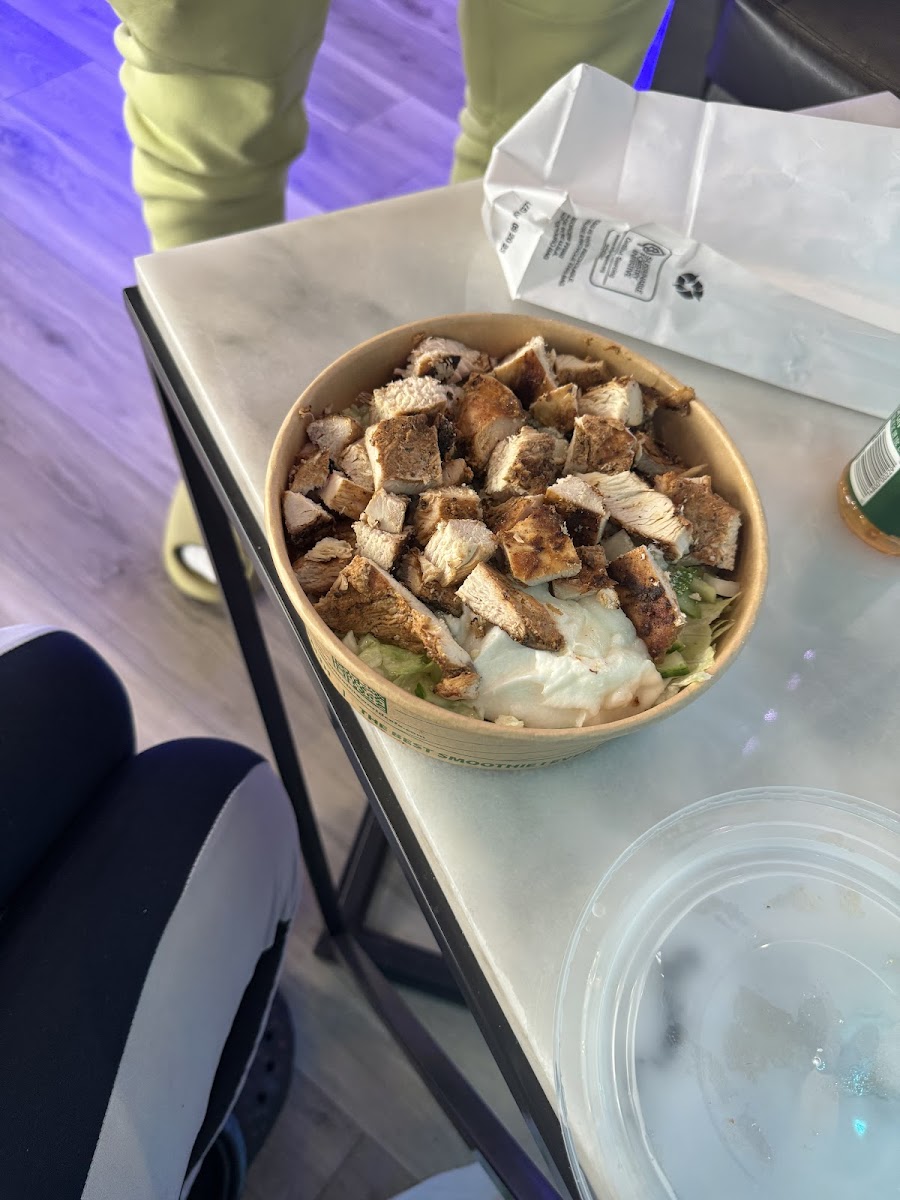 Smoothie World Cafe - Photo 6