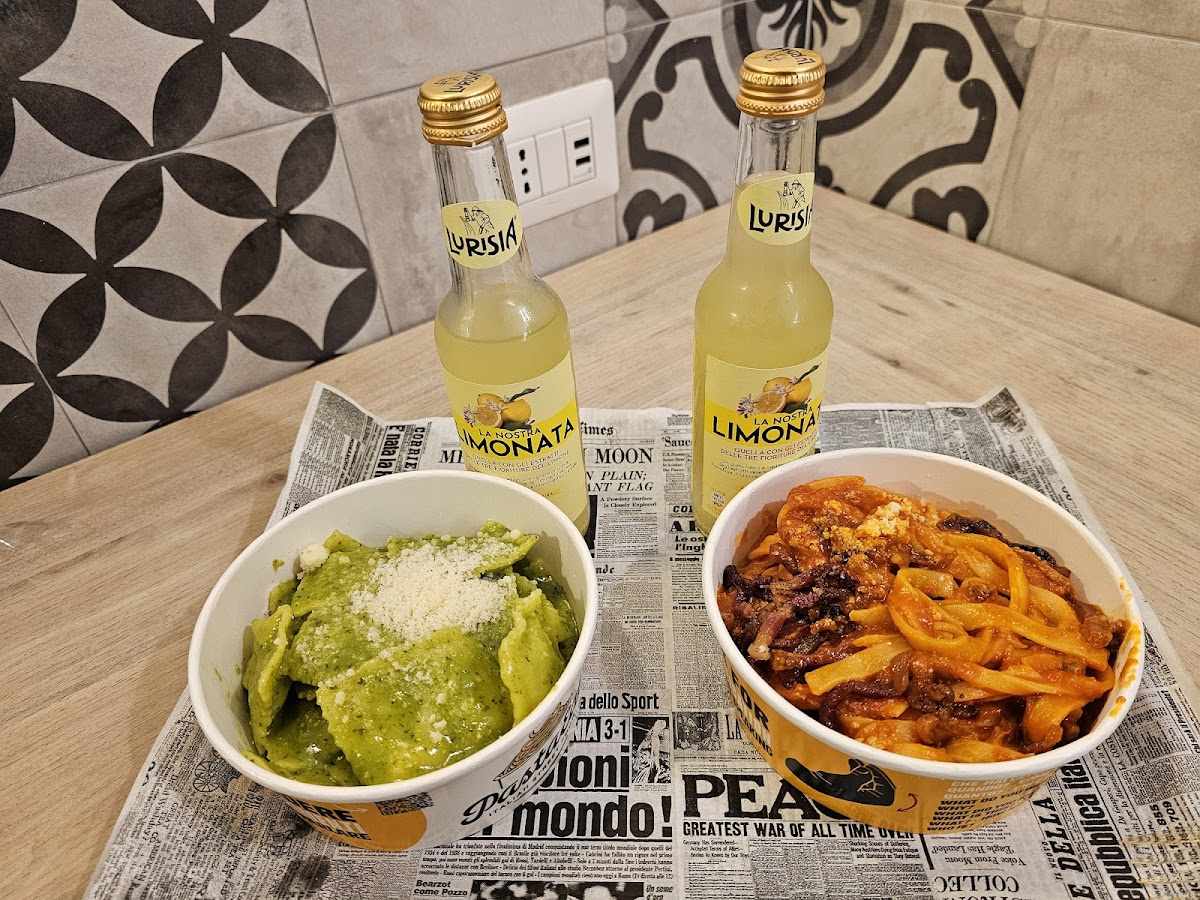 Pastaeat la pastapoke piazza di Spagna - Photo 3