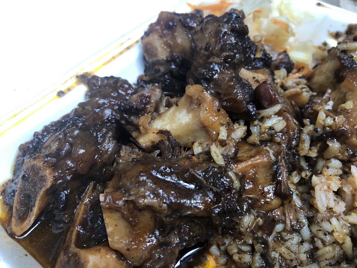 Only One Jamaican Restaurant - Photo 6