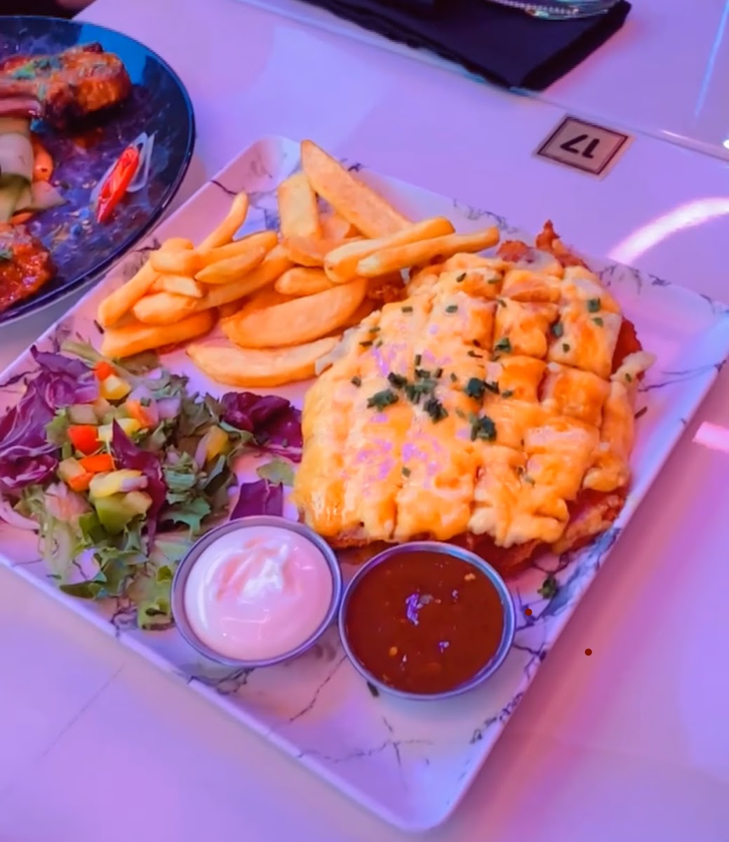 MYNK STEAKHOUSE - Photo 3
