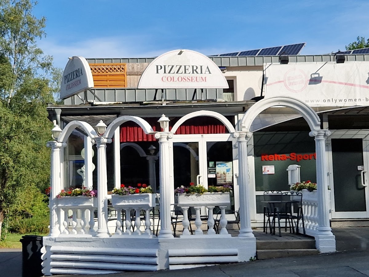 Pizzeria Colosseum Restaurant (36 Platze) und Lieferservice