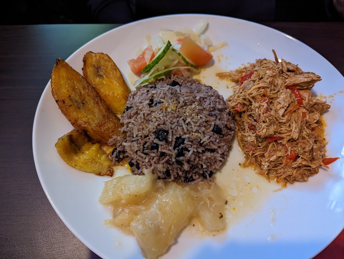 A lo Cubano - Photo 4