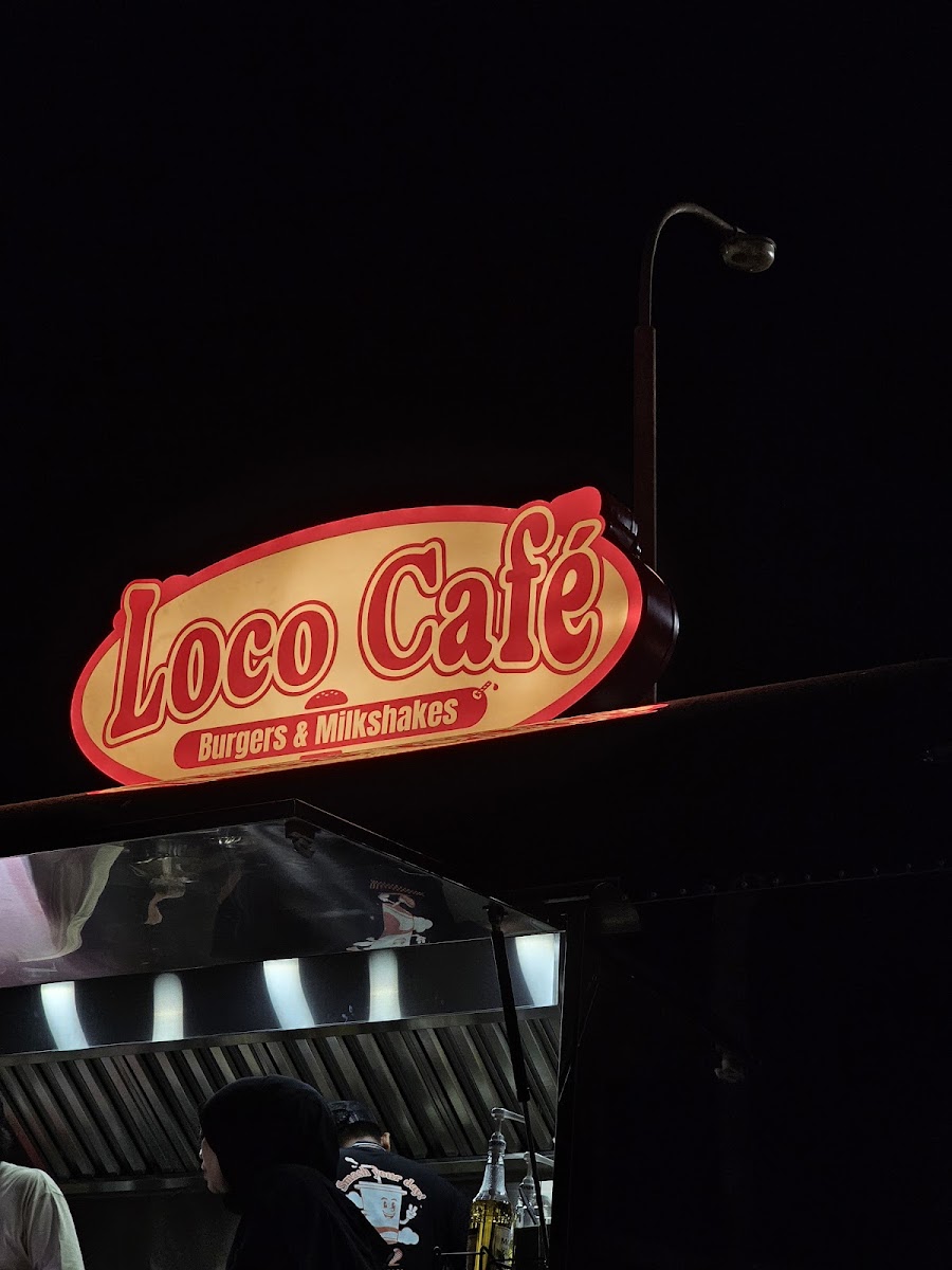 Loco Cafe: Burgers and Milkshakes