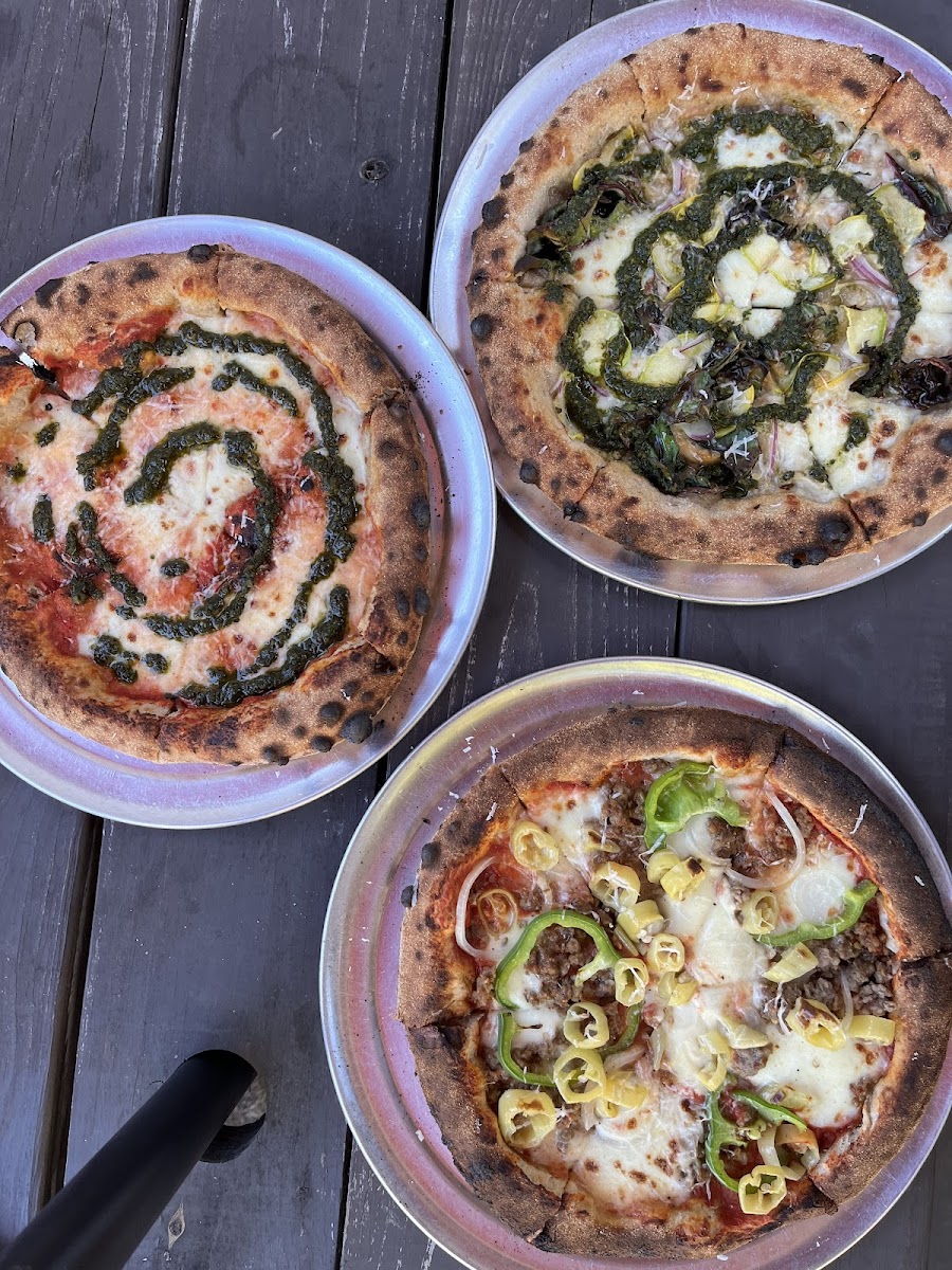 Ample Pizza - Photo 9