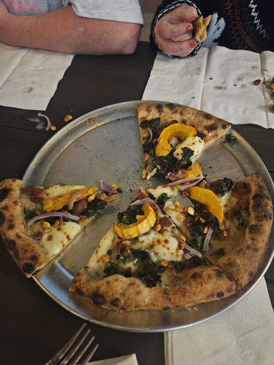 Ample Pizza - Photo 5