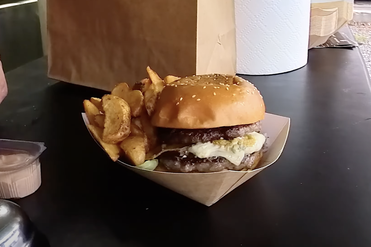 Foodie The Van - Photo 9