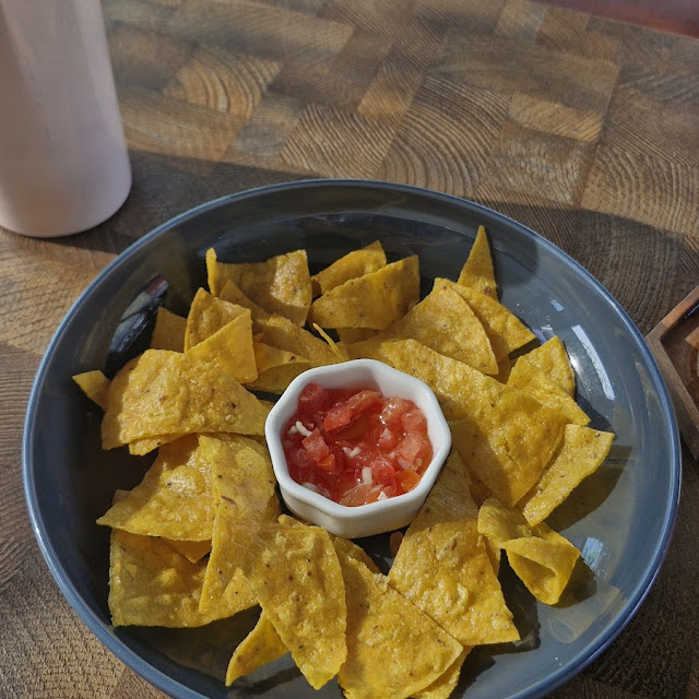 Chipz & Salsa