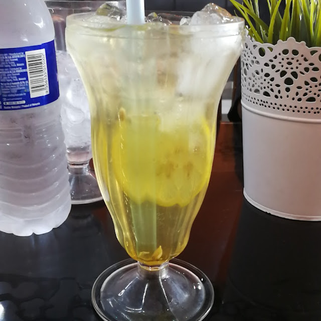 Iced Honey Lemon