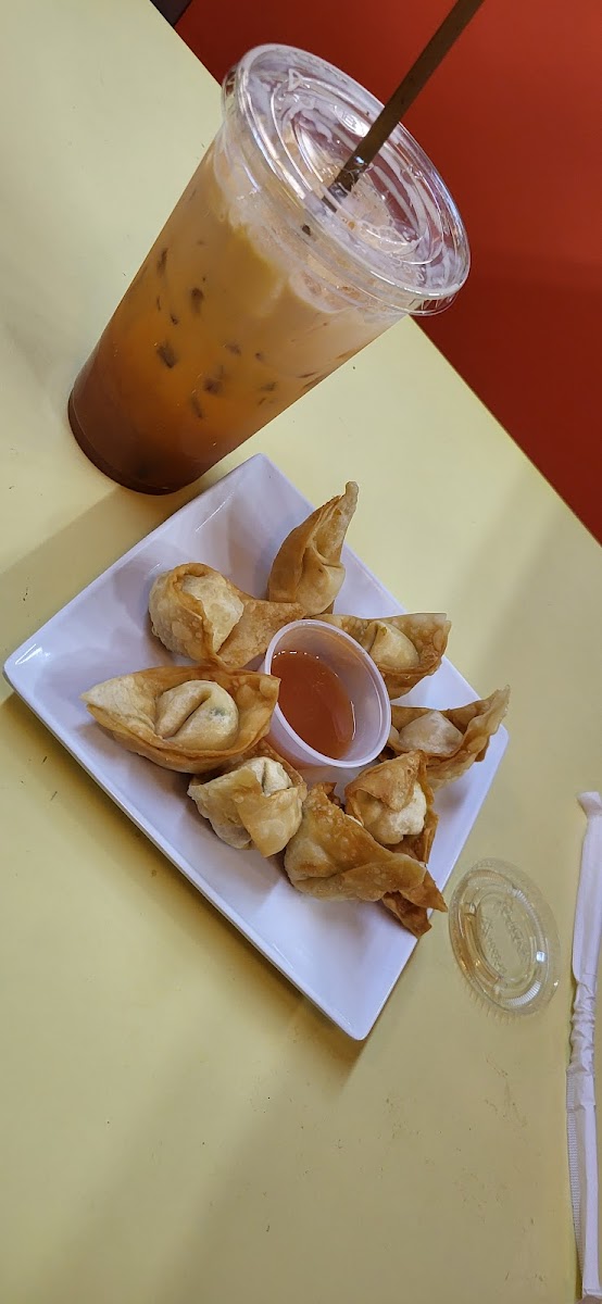 Lily's Thai Kitchen - Photo 7