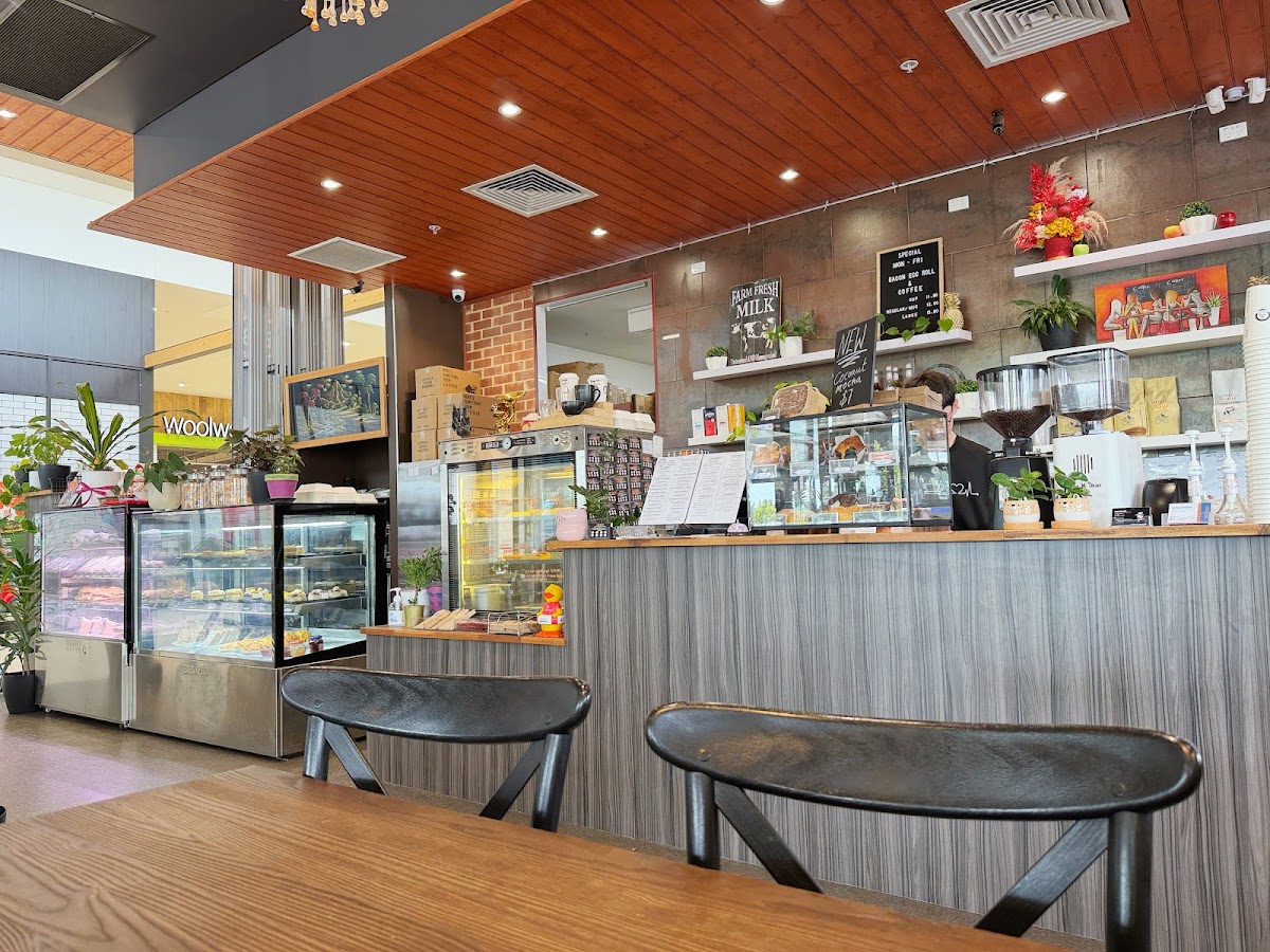 5 SEASON CAFE