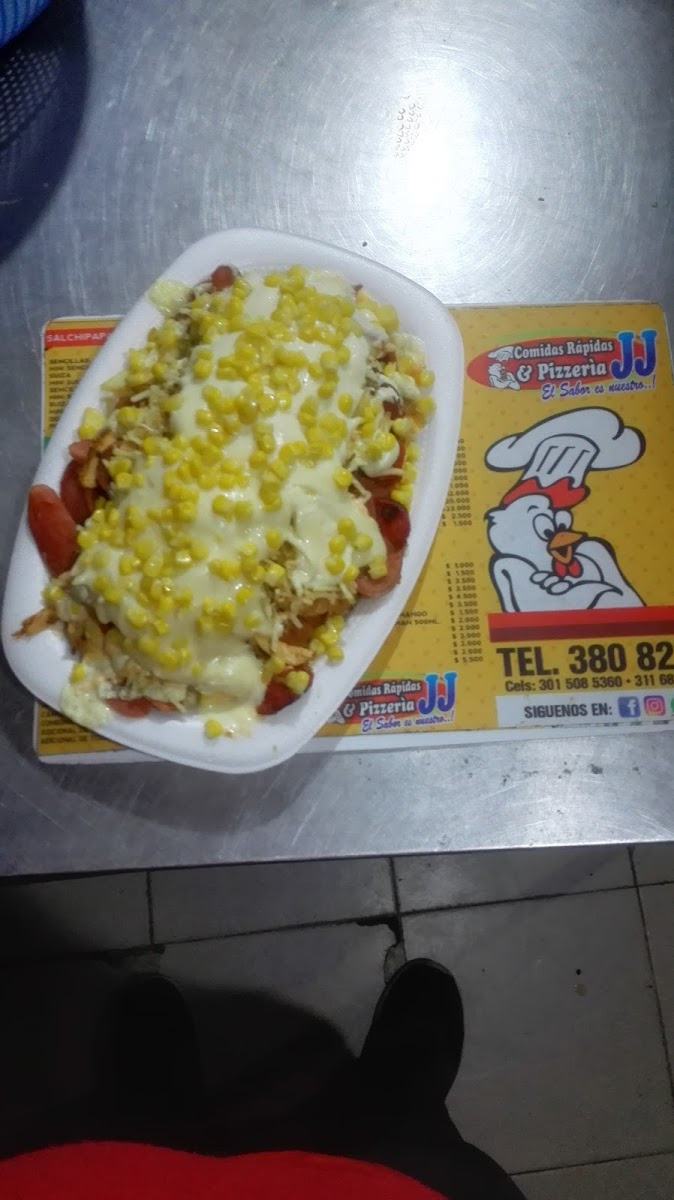 Comidas Rapidas Y Pizzeria JJ - Photo 8