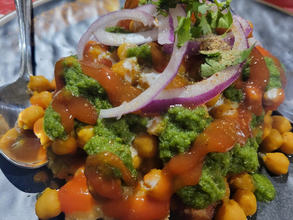Hamara Restaurant - Photo 2