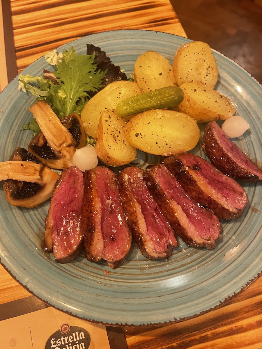 Mr. Raclette Cheese Bar - Photo 8