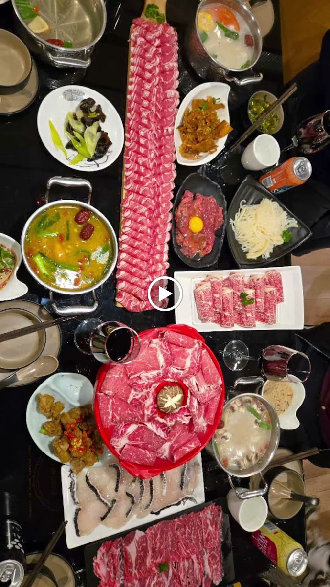 Go-In Hotpot - Photo 1