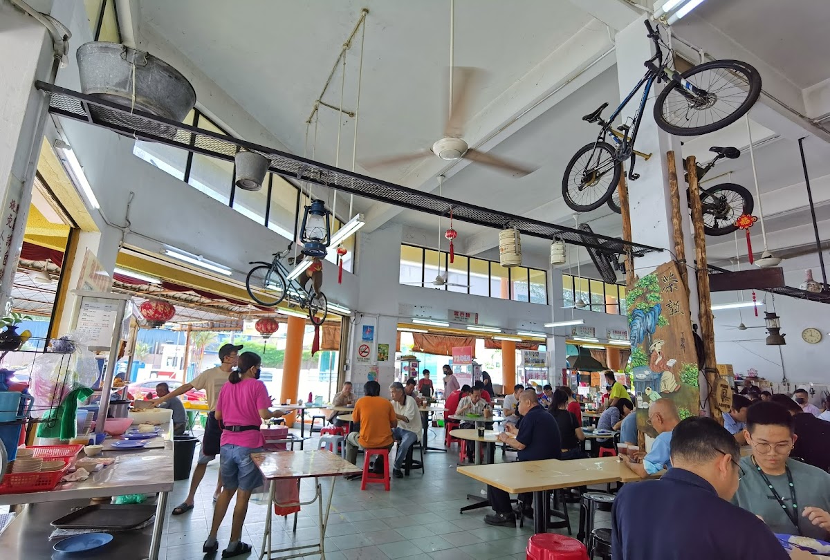 Restoran Long Siang - Photo 2