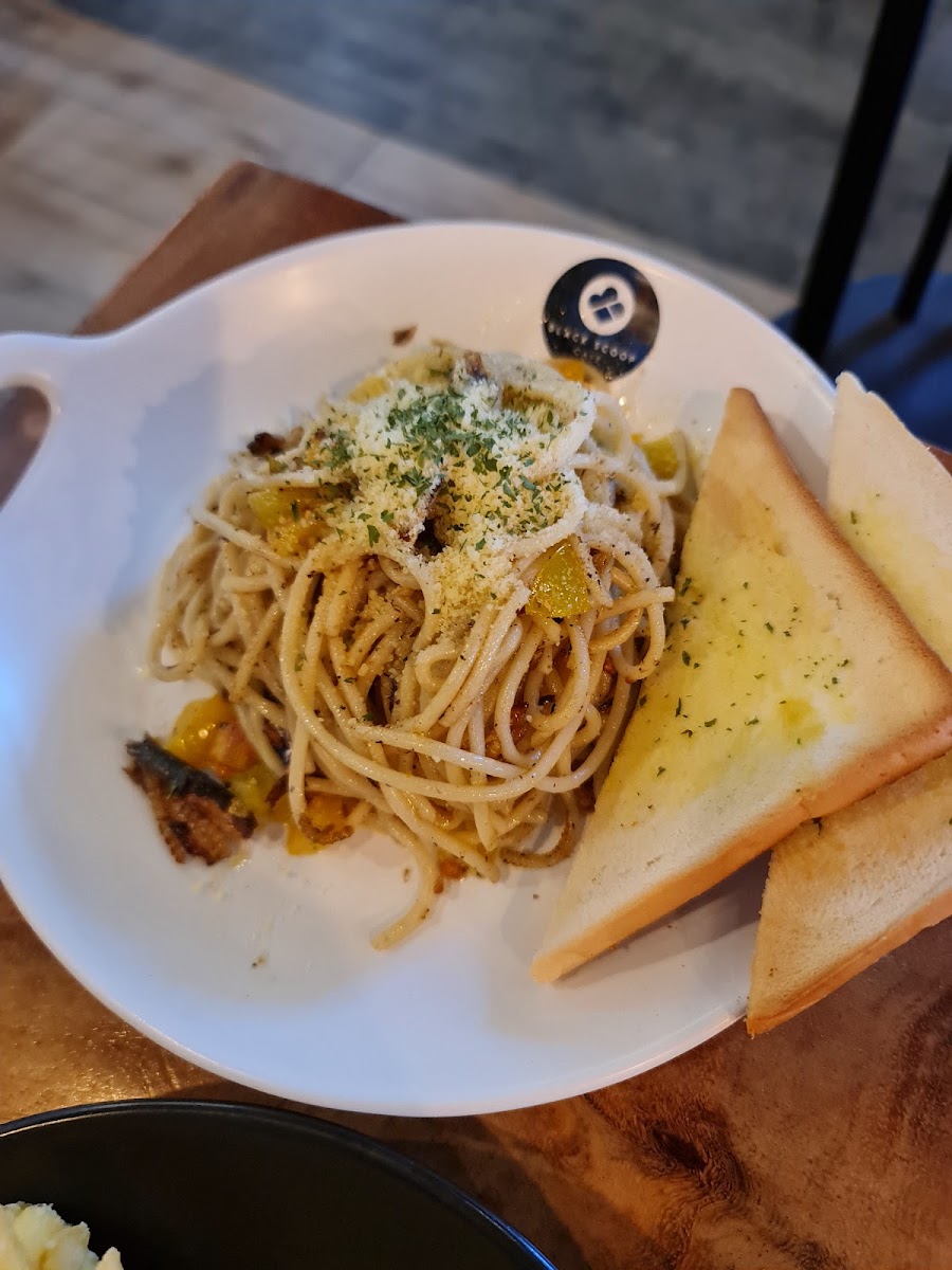 Black Scoop Cafe Legazpi Albay - Photo 2